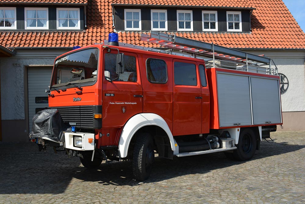 ehem. Löschgruppenfahrzeug 16 mit Tragkraftspritze (LF 16-TS) der Feuerwehr Westerkappeln